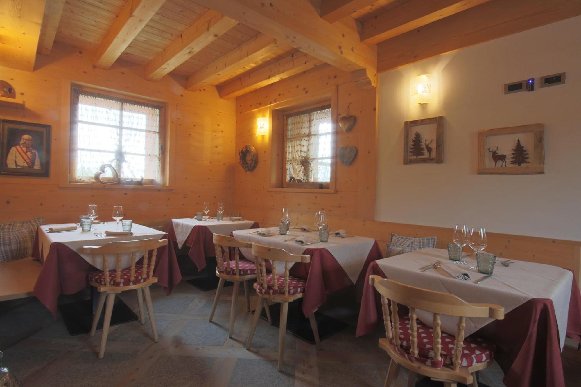 Ciasa Vervei Cortina dʼAmpezzo Exterior foto